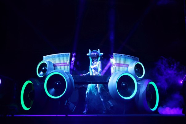 Rusya’da DJ Sona partisi düzenlendi