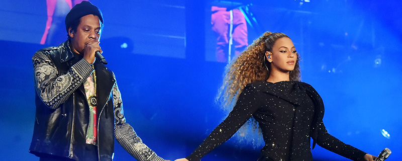 Beyonce’nin Yeni Albüm Sürprizi Twitter’ı Salladı