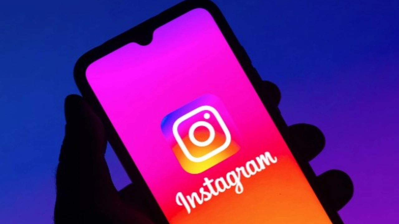 Instagram, Kaydırmalı Gönderilere Müzik Ekleme ve Diğer Yeni Özellikleri Tanıttı